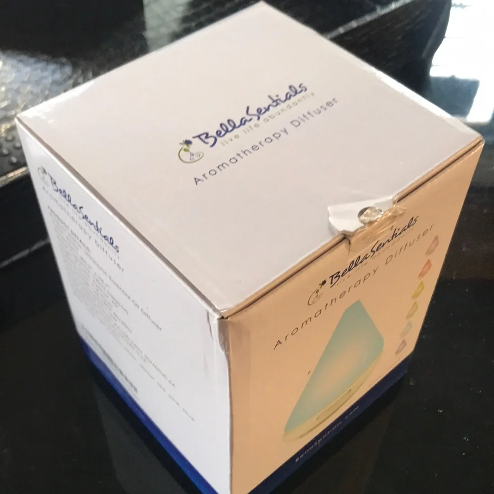NWT BellaSentials Aromatherapy Diffuser - Flower